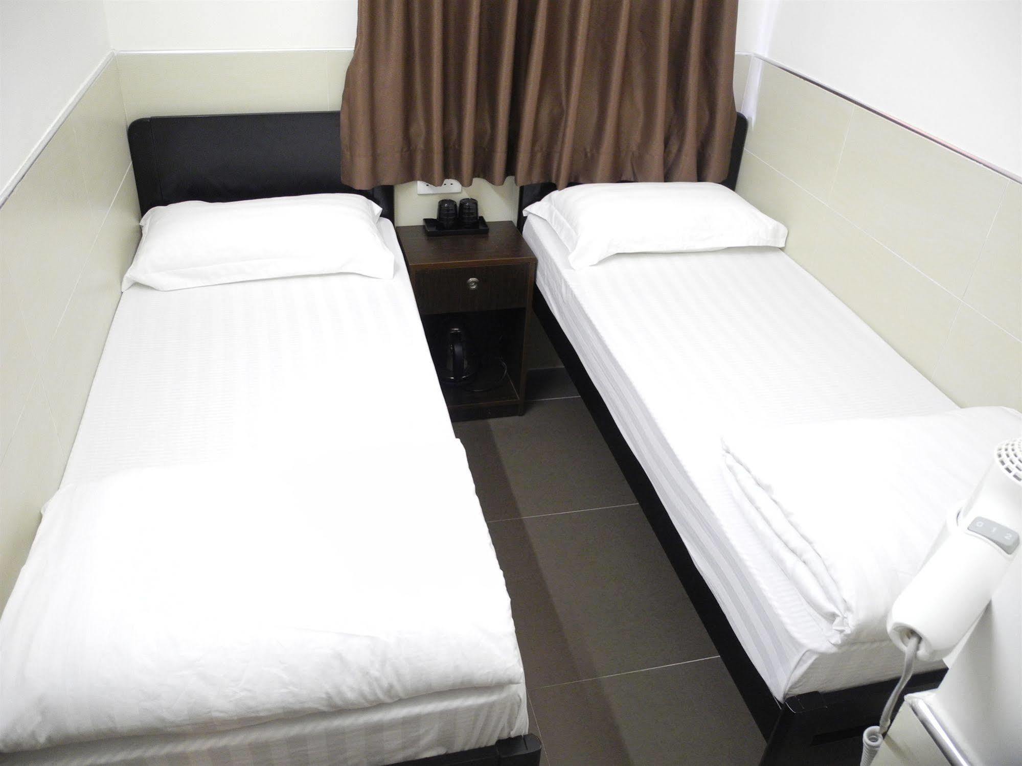 Kowloon Mongkok 1812 Guest House Гонконг Экстерьер фото